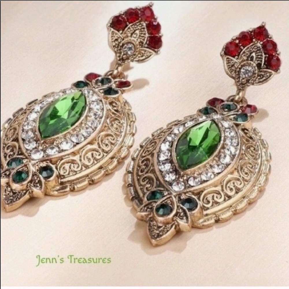 🌿🍃Turkish Inspired Golden Rhombus Earrings🍃🌿